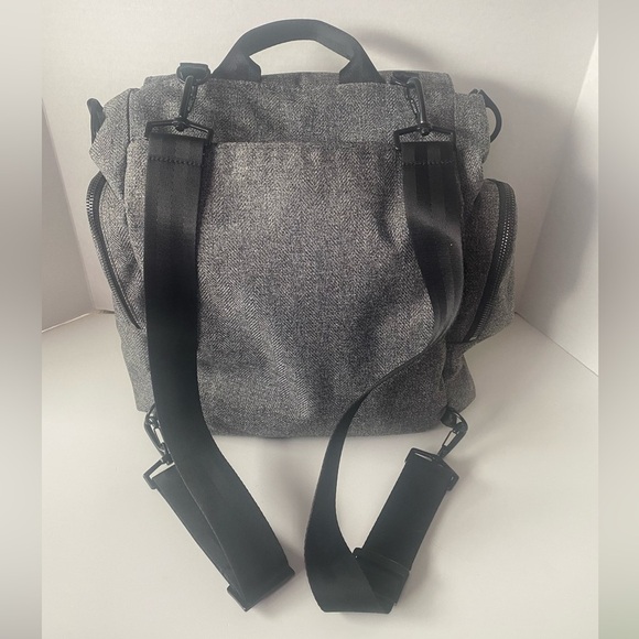 JuJuBe Be Sport Backpack/Diaper Bag - Queen of the Nile - Picture 10 of 10